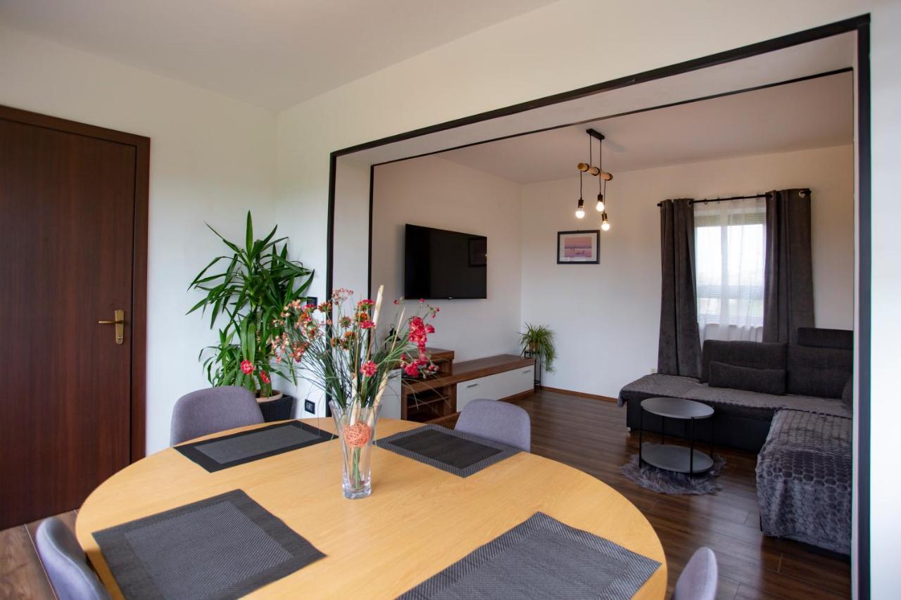 Apartment Matteo Ровинь Экстерьер фото