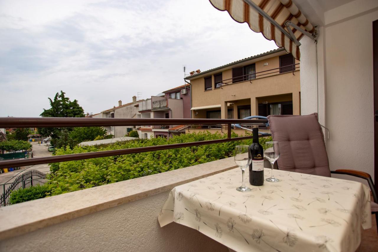 Apartment Matteo Ровинь Экстерьер фото