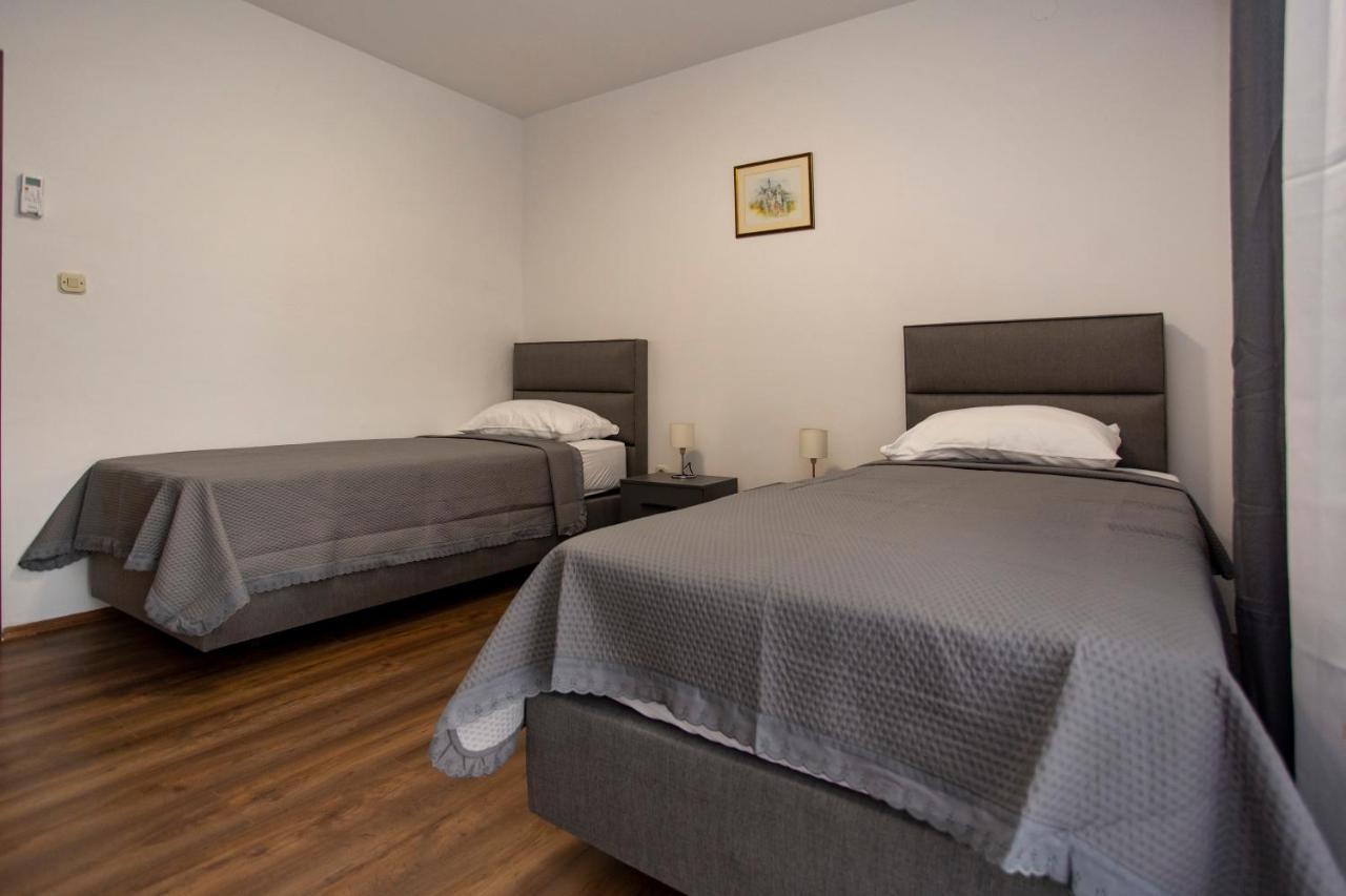 Apartment Matteo Ровинь Экстерьер фото