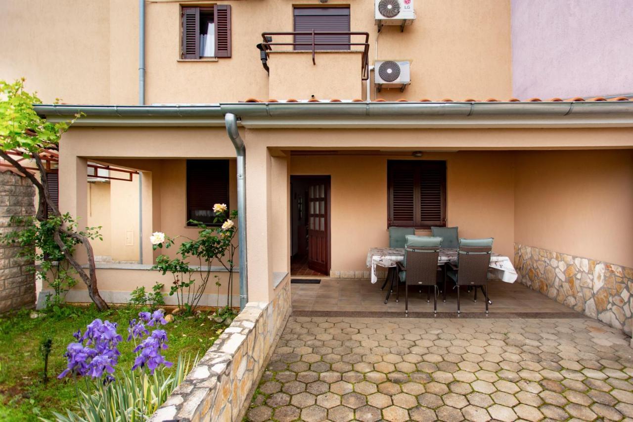 Apartment Matteo Ровинь Экстерьер фото