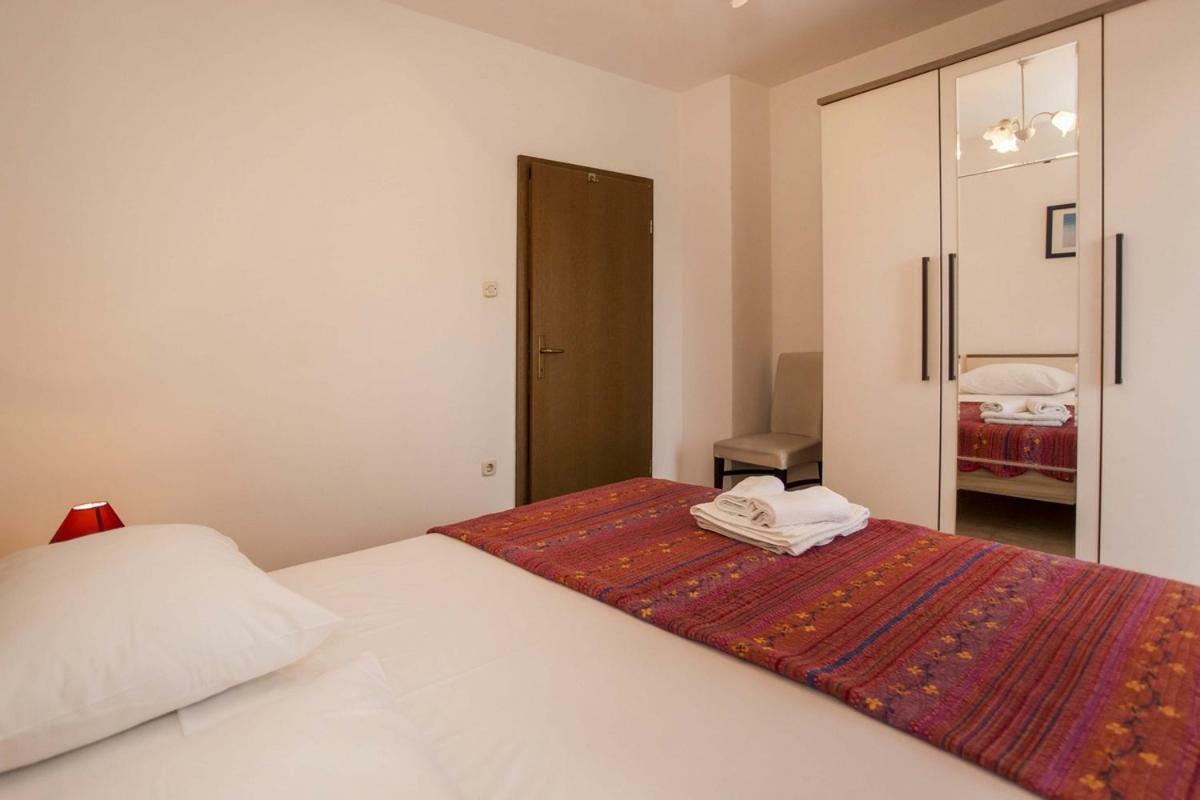 Apartment Matteo Ровинь Экстерьер фото