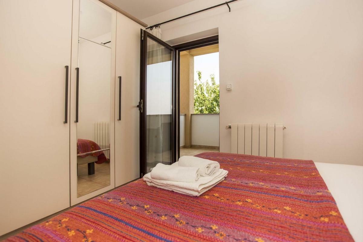 Apartment Matteo Ровинь Экстерьер фото